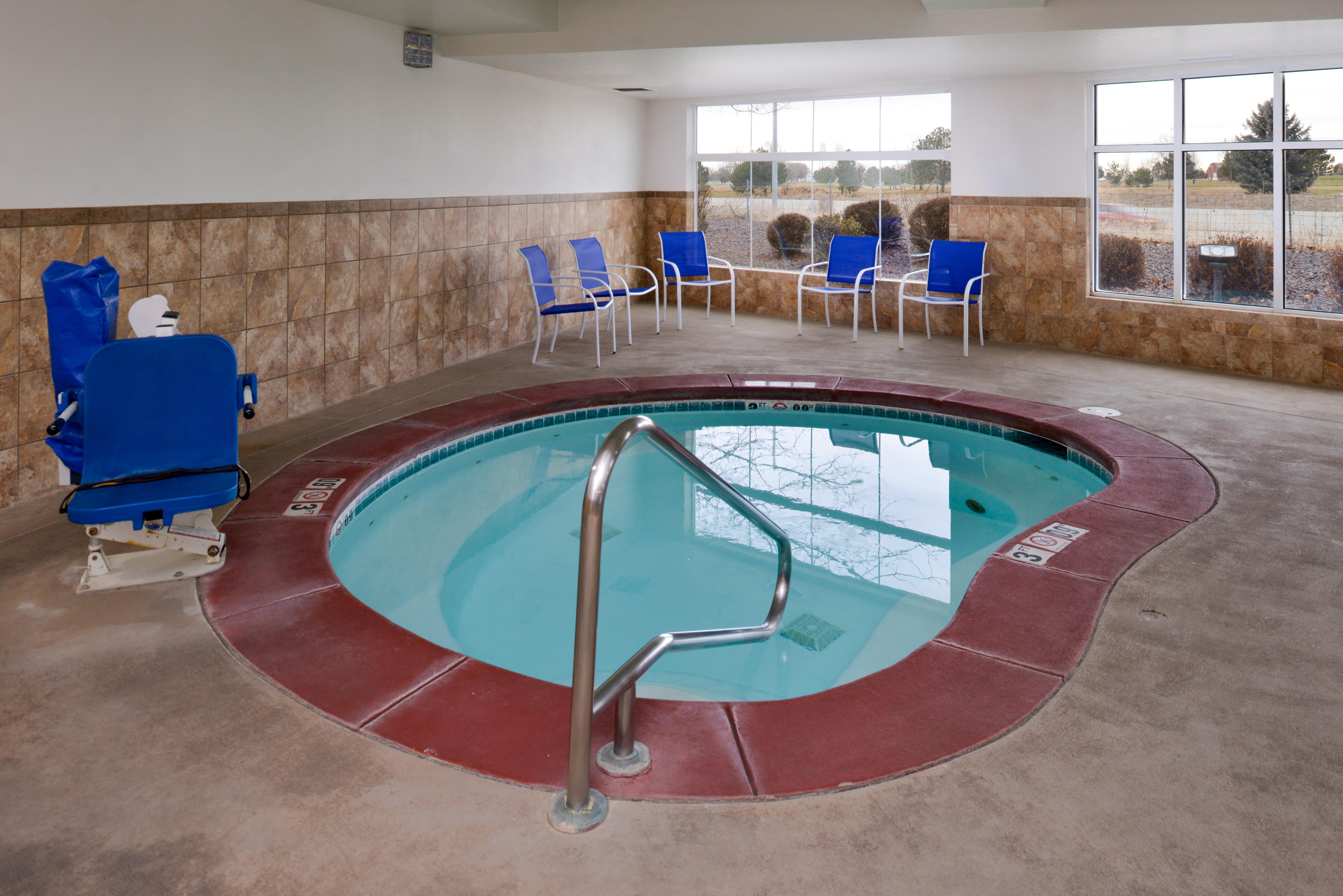Holiday Inn Express & Suites Nampa - Idaho Center By Ihg Exterior foto